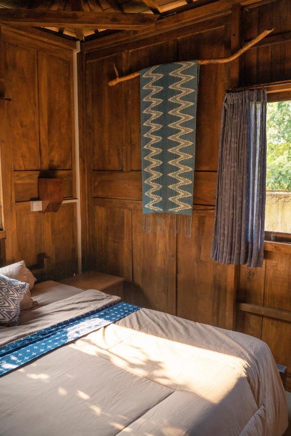 Secret Joglo Lebih Hotel Екстериор снимка